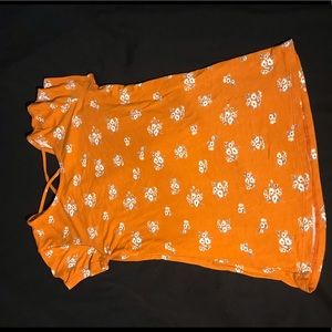 Juniors Orange floral fitted top